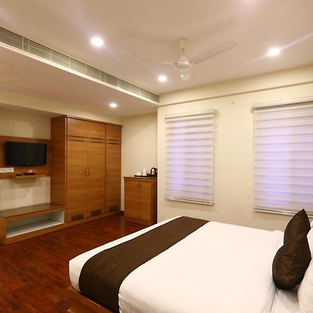 Fabhotel Prime Adore Residency شيناي المظهر الخارجي الصورة